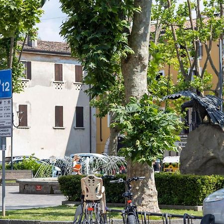 Apartament Lapiccolina Desenzano del Garda Zewnętrze zdjęcie