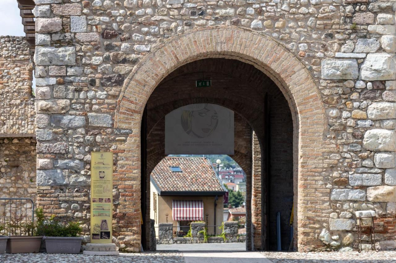 Apartament Lapiccolina Desenzano del Garda Zewnętrze zdjęcie