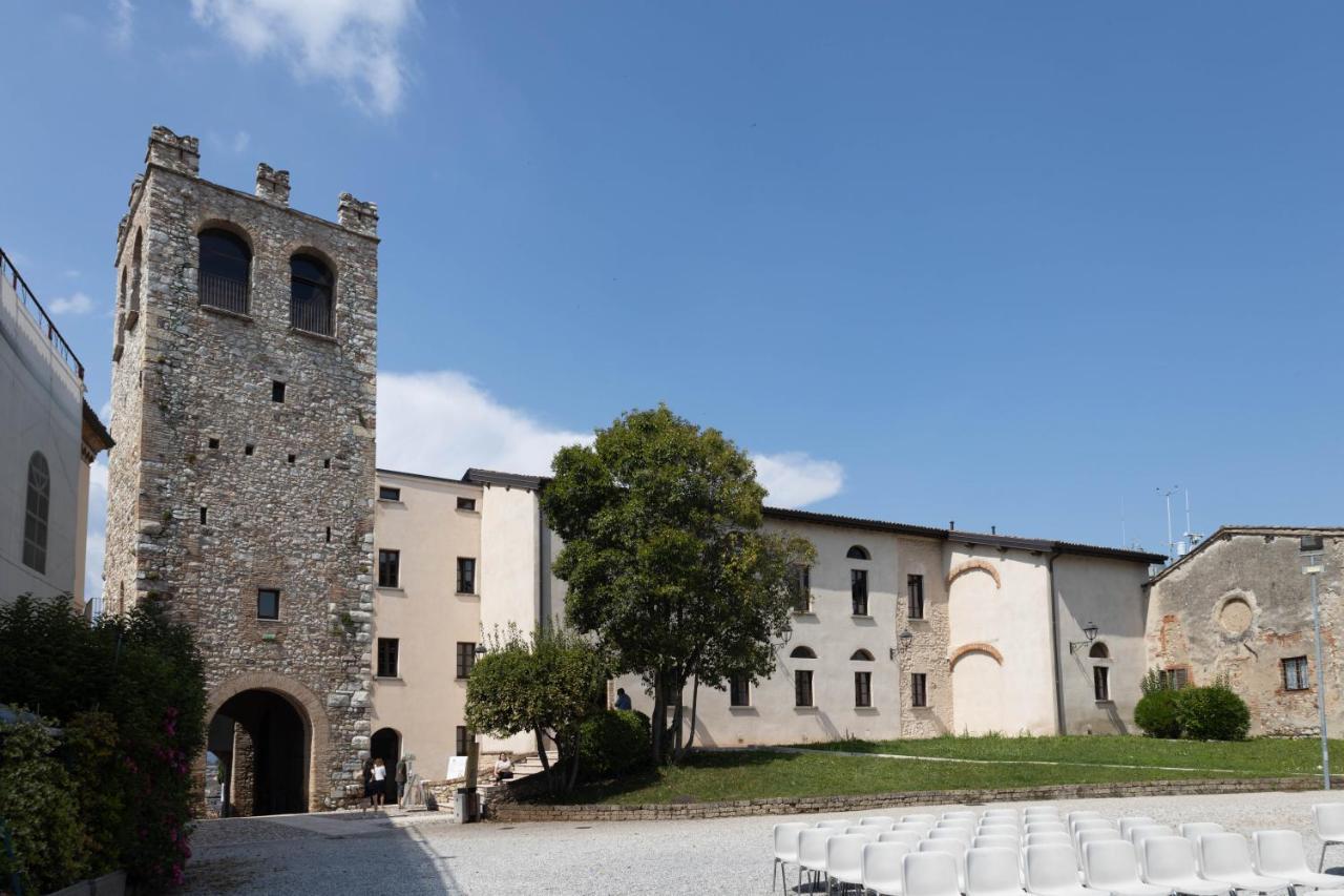 Apartament Lapiccolina Desenzano del Garda Zewnętrze zdjęcie